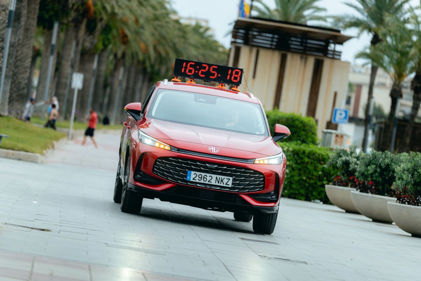 MG HS destaca como coche crono en la 10K de Salou